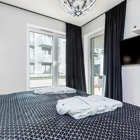 Seaside Terraces Deluxe By Renters Prestige Апартаменти *